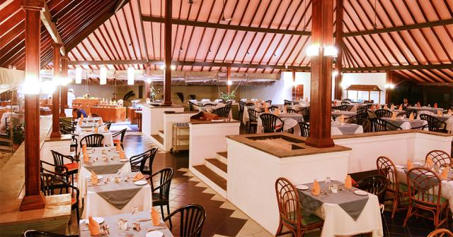 Adaaran-Club-Rannalhi-RESTAURANT