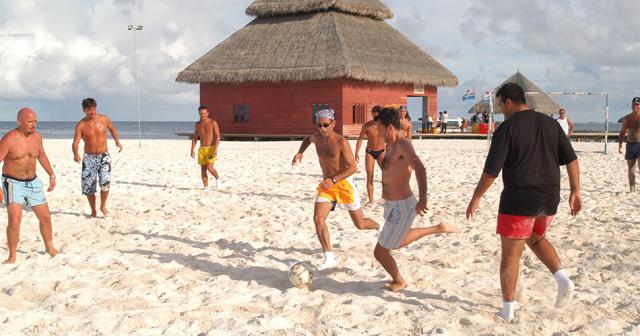 Adaaran-Club-Rannalhi-BEACH