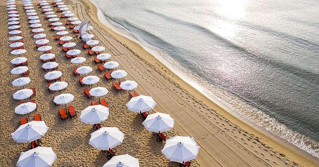 Marina-Sunny-Day-BEACH-2021-02