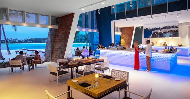 Kandima-Maldives-BAR