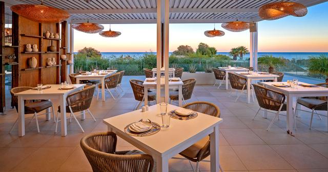 Gennadi-Grand-Resort-RESTAURANT-2024-01