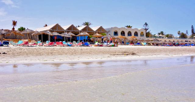 Cedriana-BEACH-2025