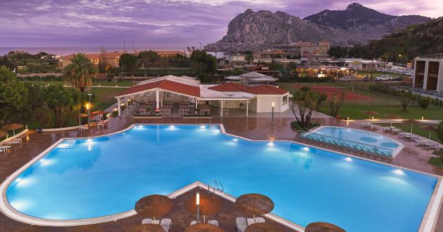 Leonardo-Kolymbia-Resort-2025-POOL-01