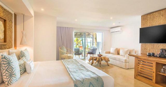 Seasense-Boutique-Hotel-and-Spa-ROOM
