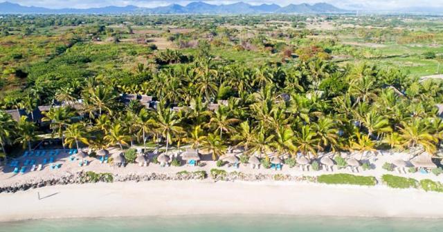 Seasense-Boutique-Hotel-and-Spa-BEACH