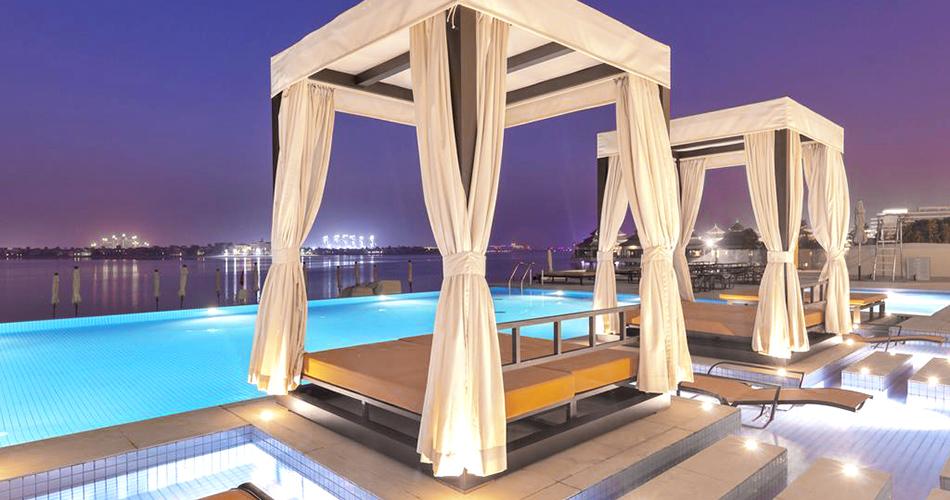 Royal-Central-The-Palm-POOL-NIGHT1