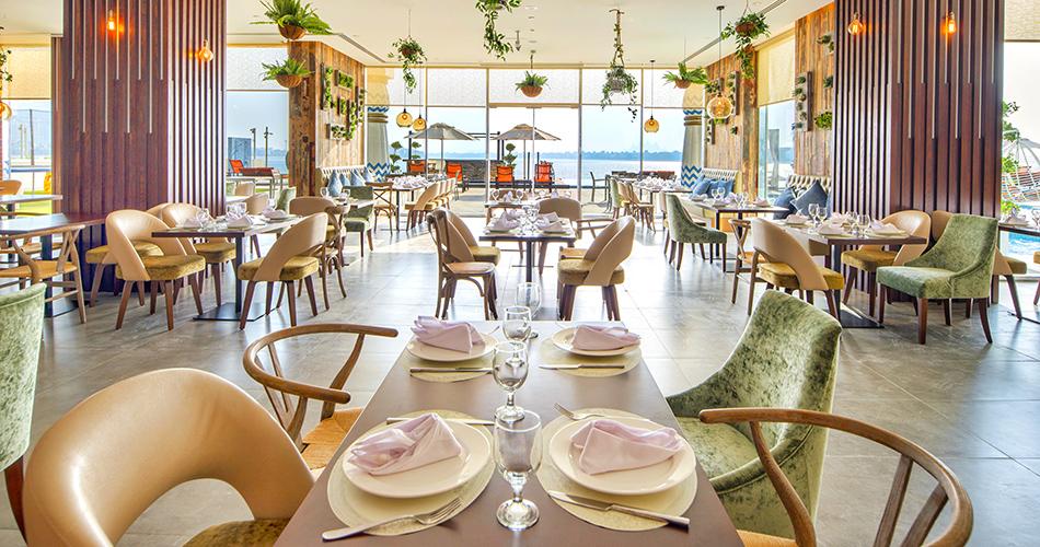 Royal-Central-The-Palm-RESTAURANT