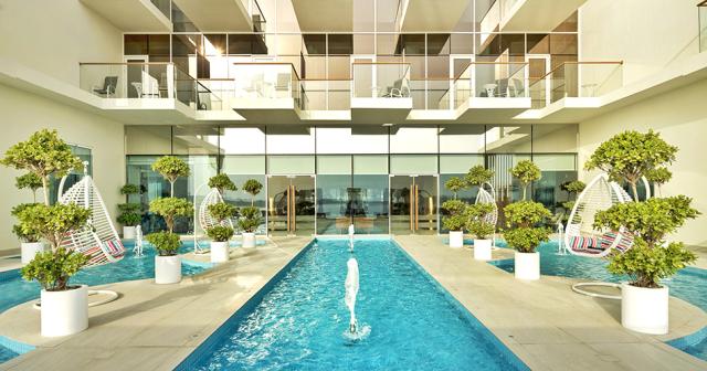 Royal-Central-The-Palm-POOL1