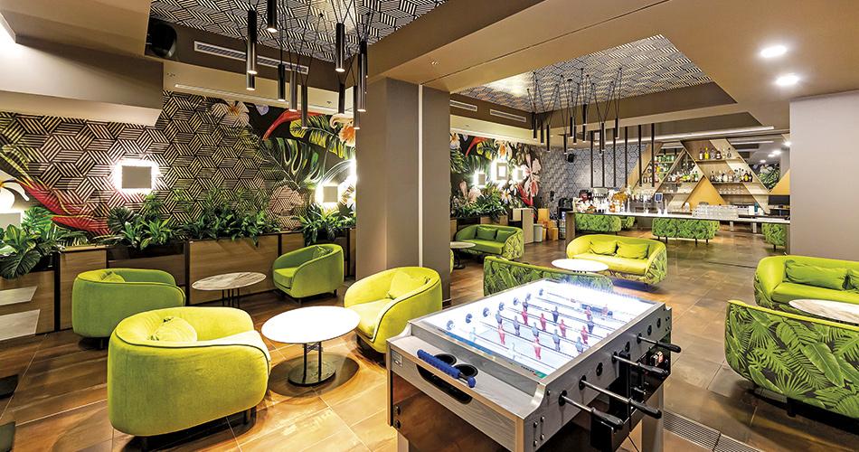 Aqua-Paradise-Resort-KARAOKE-BAR-2021