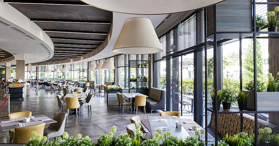 Aqua-Paradise-Resort-RESTAURANT-2021-03
