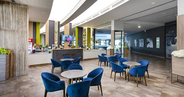 Aqua-Paradise-Resort-LOBBY-BAR-2021