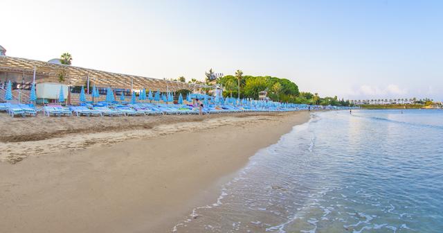 Lonicera-Resort-and-Spa-BEACH