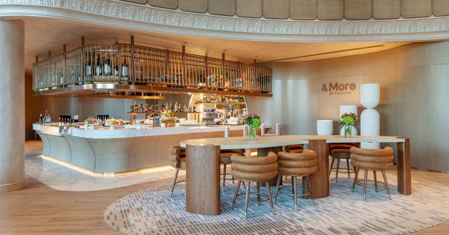 Sheraton-Jumeirah-Beach-Resort-RESTAURANT-2025-04