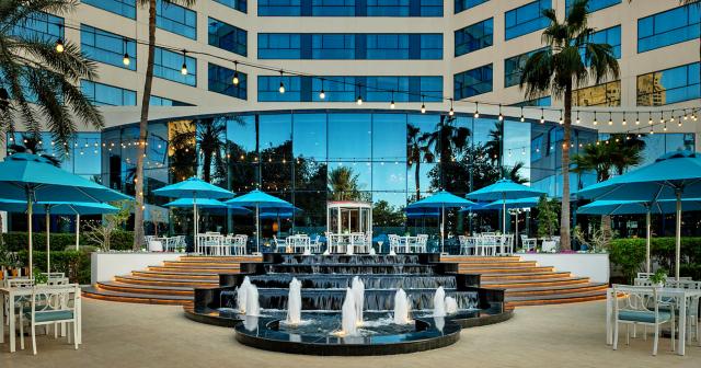 Sheraton-Jumeirah-Beach-Resort-TERRACE-2025-01