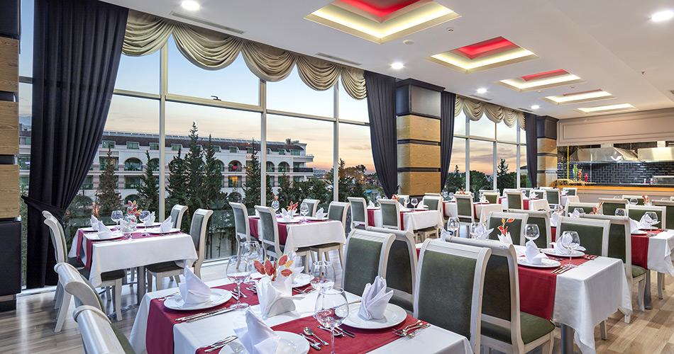 Grand-Ring-LA-CARTE-RESTAURANT-2022