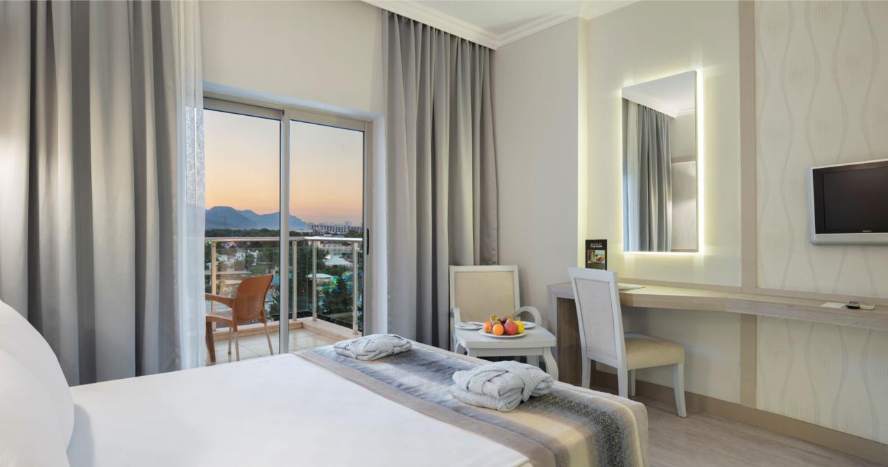 Grand-Ring-2025-ROOM
