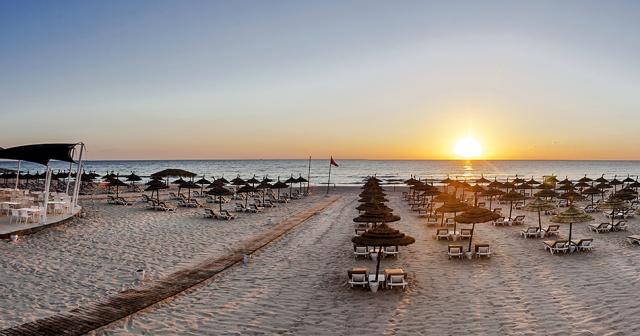 Occidental-Sousse-Marhaba-BEACH-2020-01