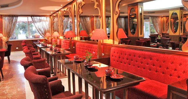 Royal-Nozha-BAR