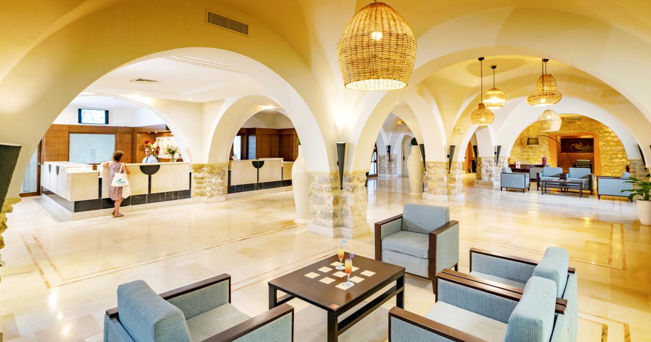 Mediterranee-Thalasso-Golf-RECEPTION