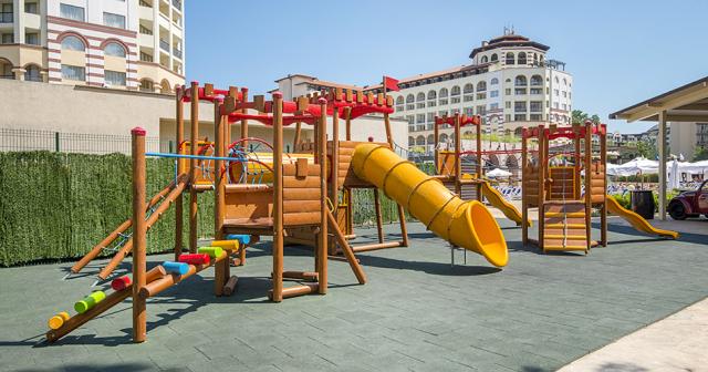 Melia-Sunny-Beach-Resort-PLAYGROUND-2