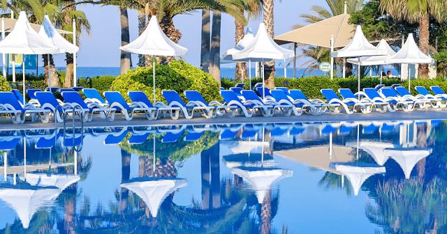 Turquoise-POOL