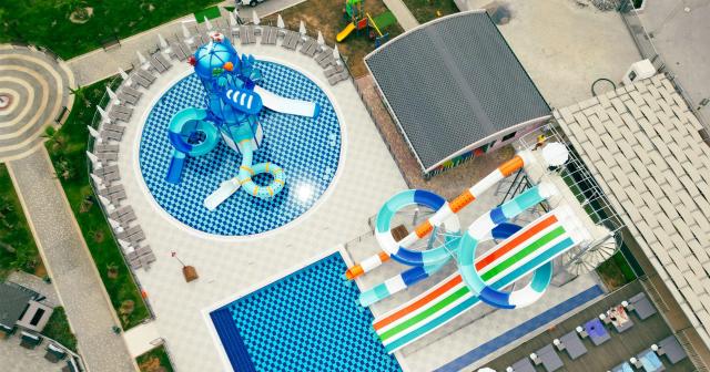Lonicera-Premium-AQUAPARK-2024-01