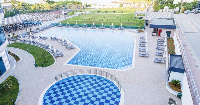 Lonicera-Premium-POOL-02
