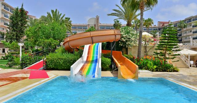 Seaden-Corolla-WATERSLIDES-2025