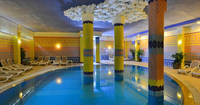 Seaden-Corolla-INDOOR-POOL-2025