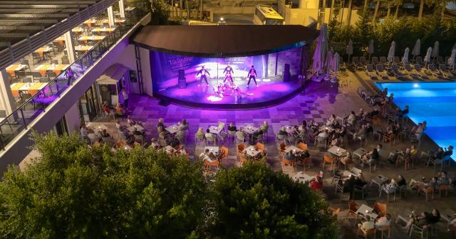 Seaden-Valentine-Resort-and-Spa-NIGHT-SHOW-2025