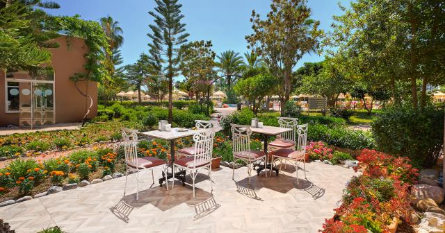Seaden-Sea-World-Resort-and-Spa-PATISSERIE-2025-02