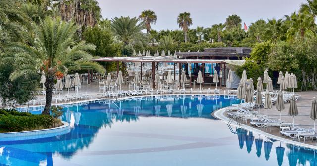 Seaden-Sea-World-Resort-and-Spa-POOL-2025-03