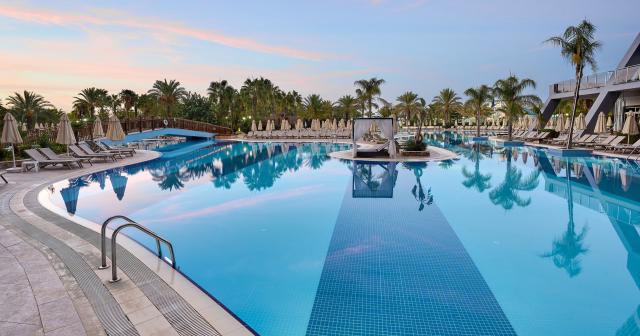 Seaden-Sea-Planet-Resort-and-Spa-POOL-2025-01
