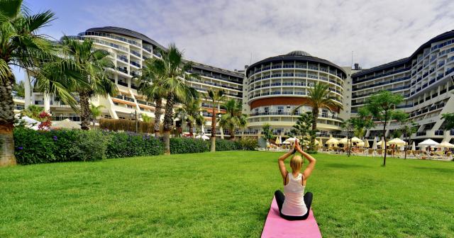 Hotel-Seaden-Sea-Planet-Resort-and-Spa-YOGA-2025