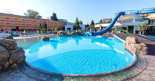 Trakia-Plaza-POOL-02-2023