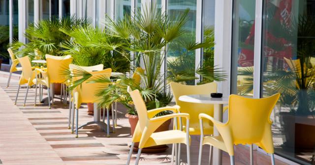 Trakia-Plaza-and-Apartments-TERRACE-1