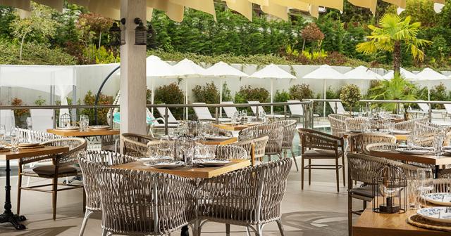 Siena-Premium-Retreat-TERRACE