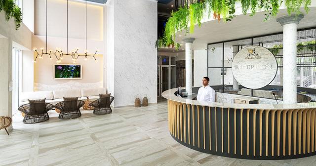 Siena-Premium-Retreat-RECEPTION