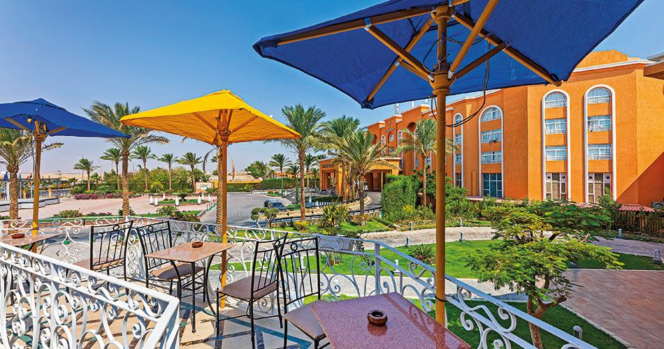 Golden-Beach-Resort-TERRACE-2023