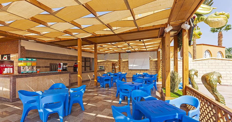 Golden-Beach-Resort-AQUAPARK-BAR-2023-01