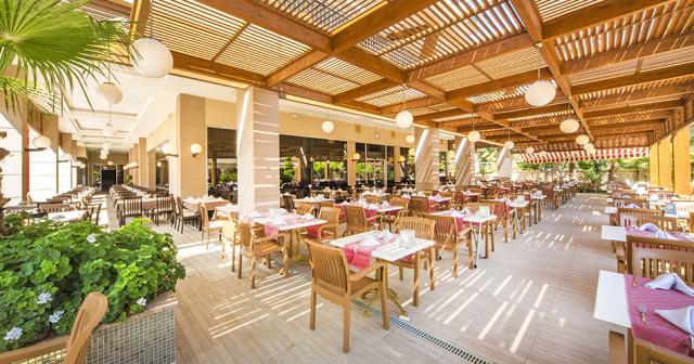 Dizalya-Palm-Garden-RESTAURANT-2