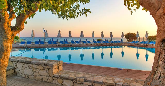 Silva-Beach-POOL3