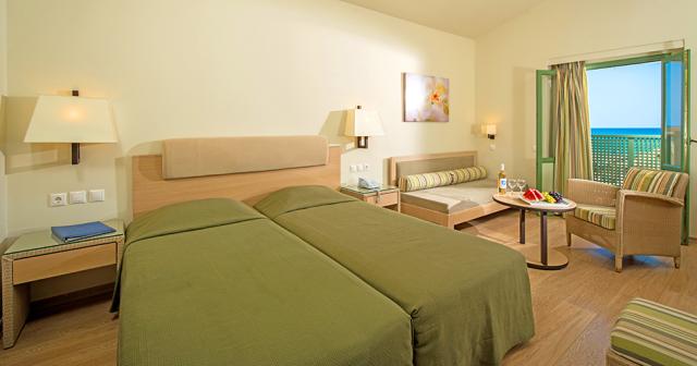 Silva-Beach-ROOM