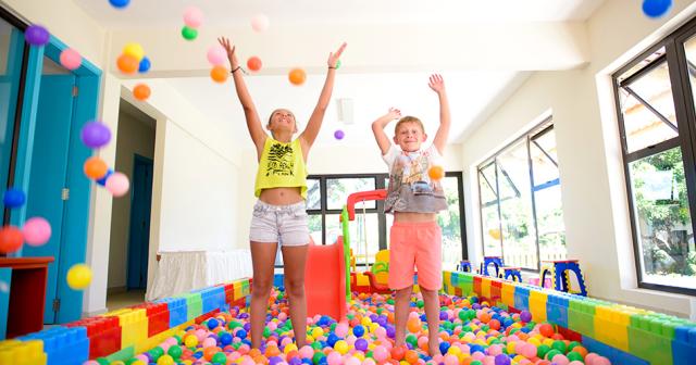 Anelia-Resort-and-Spa-KIDS-CLUB