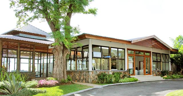 Anelia-Resort-and-Spa-MAIN-ENTRANCE