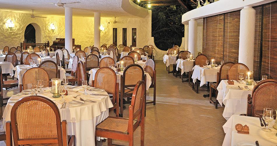 Casuarina-Resort-and-Spa-RESTAURANT