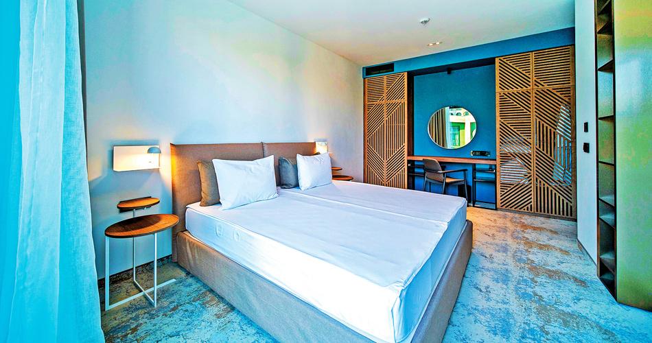 HVD-Reina-Del-Mar-ROOM-2023