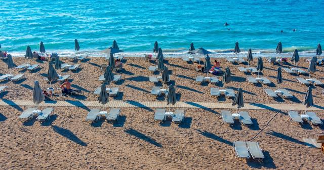 Rhodos-town-beach