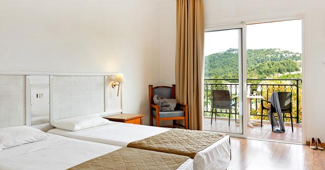 Cyprotel-Faliraki-ROOM