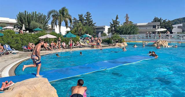 Cyprotel-Faliraki-2024-FLOATING-MATRESS